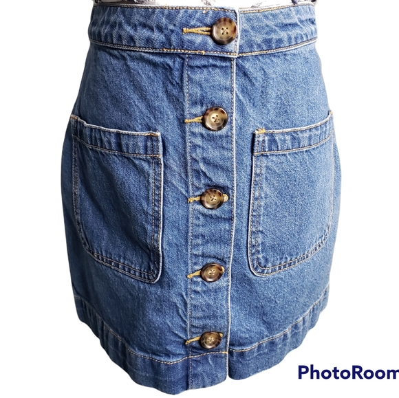 Don't Get Me Wrong Cotton Denim Button Patch PocketFront Free People Mini Skirt - Picture 1 of 10